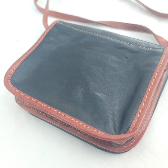 Vera Pelle Womens Black Genuine Leather Inner Pockets Crossbody Handbag - Picture 2 of 14